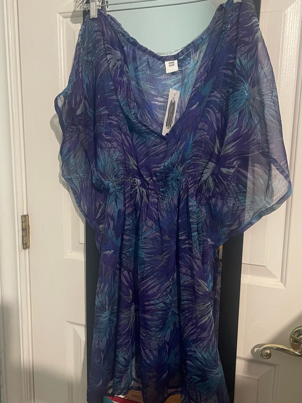 Women's sheer cover-up